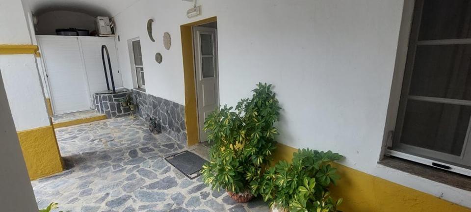 Guesthouse Da Vila Mourão Exteriér fotografie